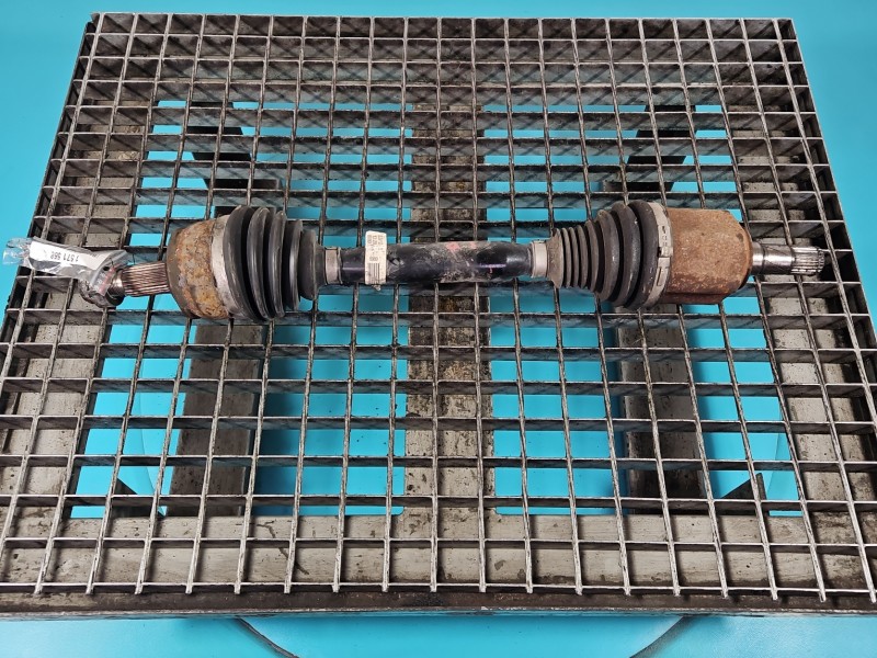 Półoś przód lewa Alfa romeo Giulietta 1.6 jtd manual