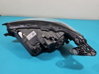 Reflektor prawy lampa przód Opel Corsa F EUROPA