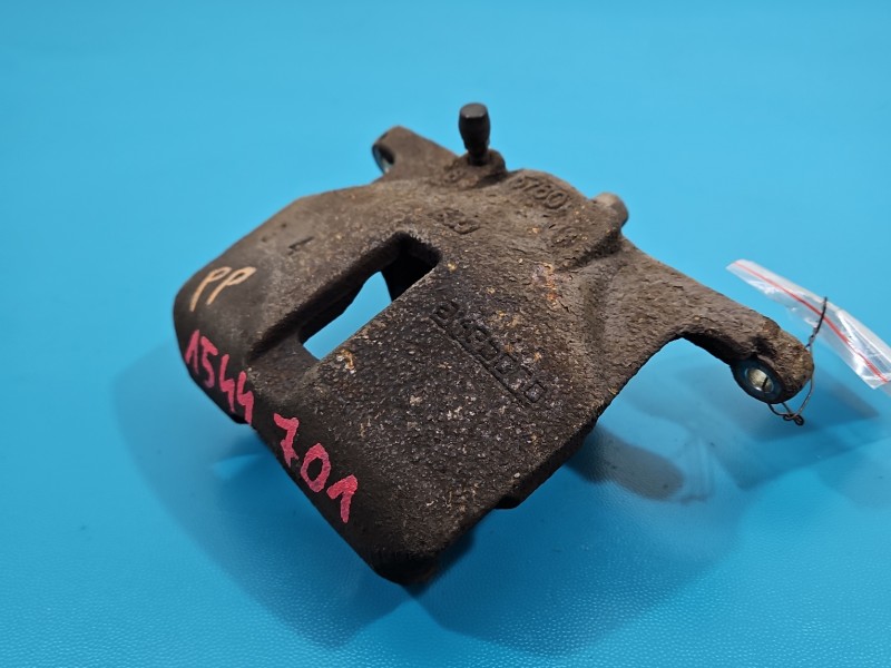 Zacisk przód prawy Suzuki Vitara II 2015- 1.6 16V (M16a)