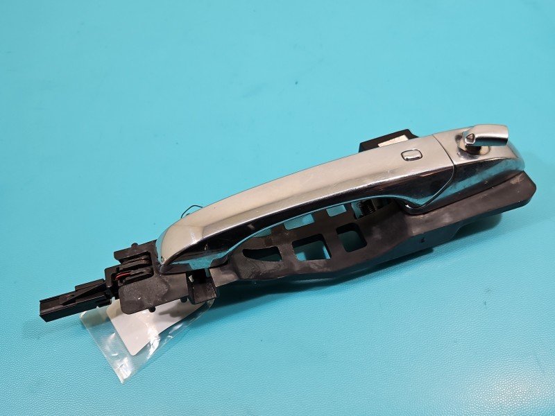 Klamka przód lewa zewnętrzna Jeep Grand Cherokee IV WK2 04589887AD, 04589881AH