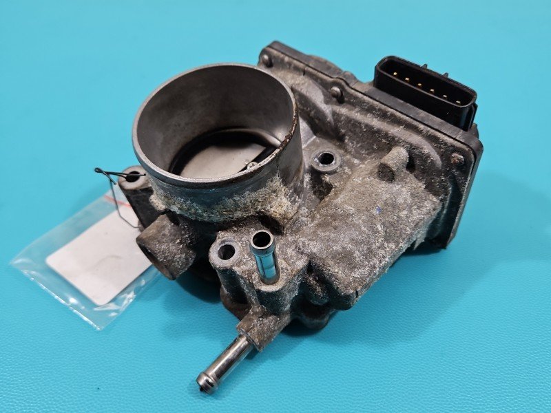 Przepustnica Toyota Avensis III T27 22030-0T050 1.8 vvti