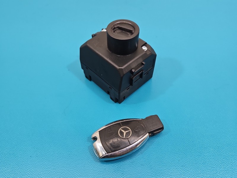 Stacyjka KLUCZYK WKŁADKA Mercedes W221 2215450308