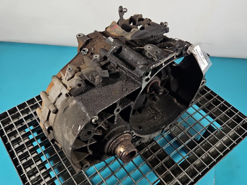 Skrzynia biegów Vw Sharan I 1.9 tdi