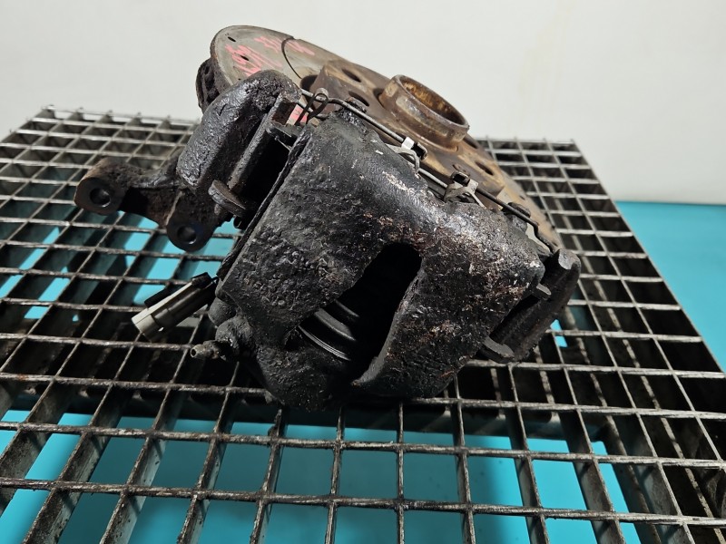 Zacisk przód lewy Opel Astra II G 1.6 jedn