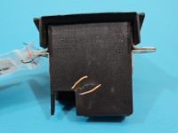 Zamek klapy tył 5M0827505E Vw Tiguan I 07- HB Volkswagen, 4pin pęknieta obudowa