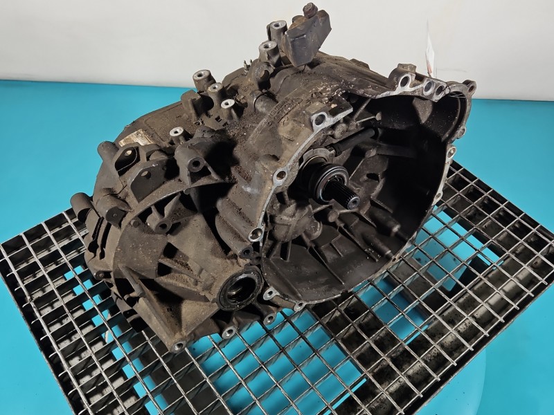 Skrzynia biegów P9482297 Volvo V50 S40 II 2.4 20v