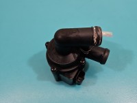 Pompka obiegu wody pompa Vw Passat CC 2.0 TDI 5N0965561