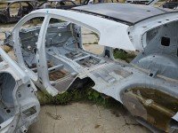 Próg lewy SŁUPEK ŚRODKOWY B Kia Sportage IV 15-21 HB 5d biały HW