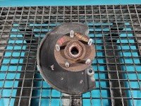 Zwrotnica prawa piasta przód 2.0 DI-D (BSY) Mitsubishi Outlander II