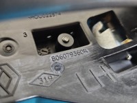 Klamka przód lewa zewnętrzna Renault Captur II 806079360R BIXNK