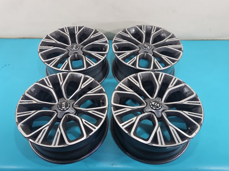 Felga aluminiowa 19" komplet alufelgi felgi Kia Stinger
