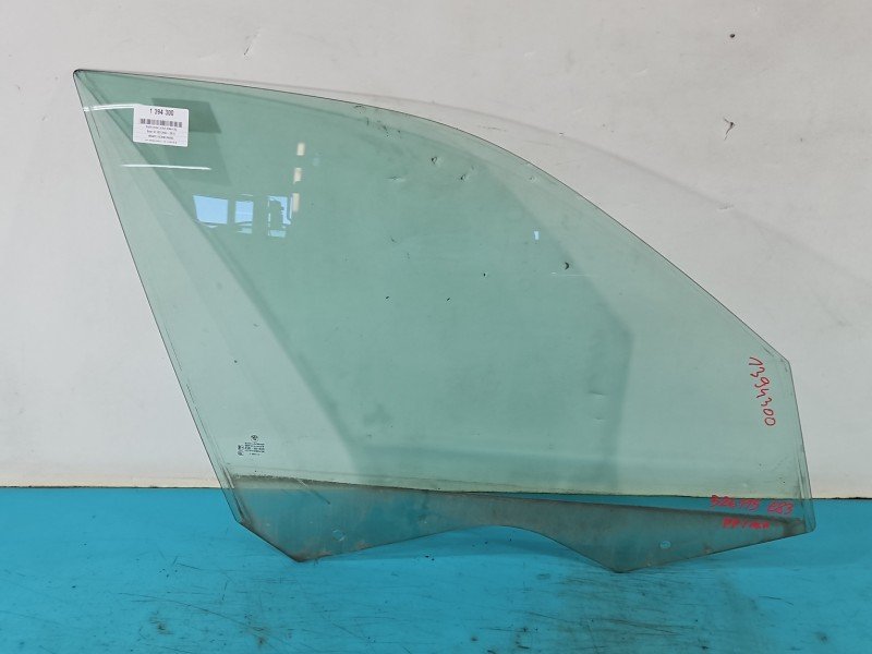 Szyba drzwi przód prawa Bmw X3 e83 HB