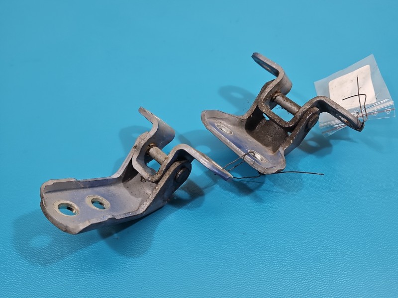 Zawias drzwi przód lewy Toyota Prius II XW20 03-