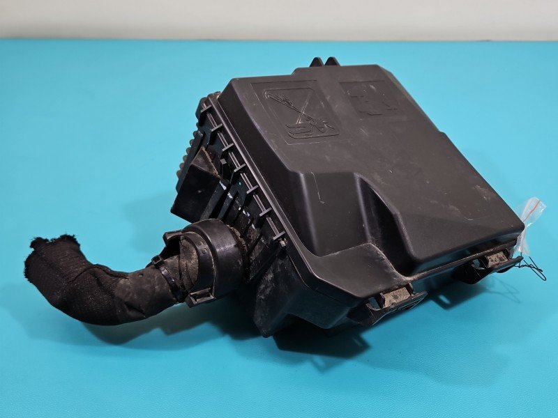 Skrzynka bezpieczników Opel Astra VI L 9843059580 Skrzynka bezpieczników Opel Astra VI L 9843059580