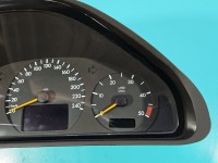 Licznik Mercedes W210 2.2 cdi 88311281 EUROPA