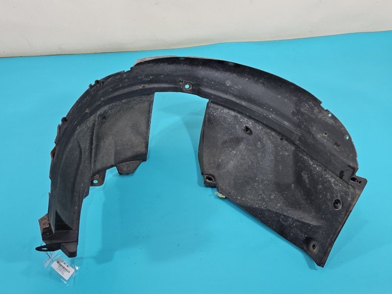 Nadkole przód lewe Dacia Dokker 638411852R