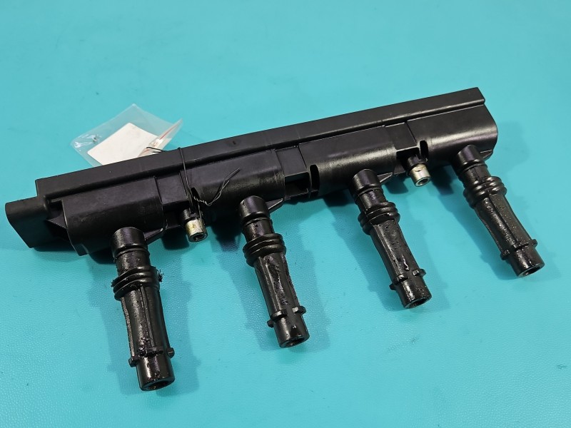 Cewka zapłonowa Opel Astra IV J 1.4 T 25195107