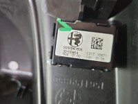 Osłona ZAŚLEPKA PLASTIK Obudowa lusterka wewnętrznego Alfa romeo Stelvio 156107568