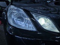 Reflektor prawy lampa przód Mercedes E C207 A207 EUROPA