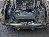 Pas tylny podłoga bagażnika Mercedes W213 wanna kombi ćwiartka