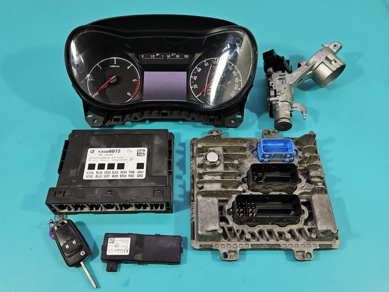 Komputer Sterownik silnika 55496160 Opel Corsa E 1.3 cdti