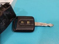Klamka przód lewa zewnętrzna Nissan Qashqai I J10 06-13 80611EB30B