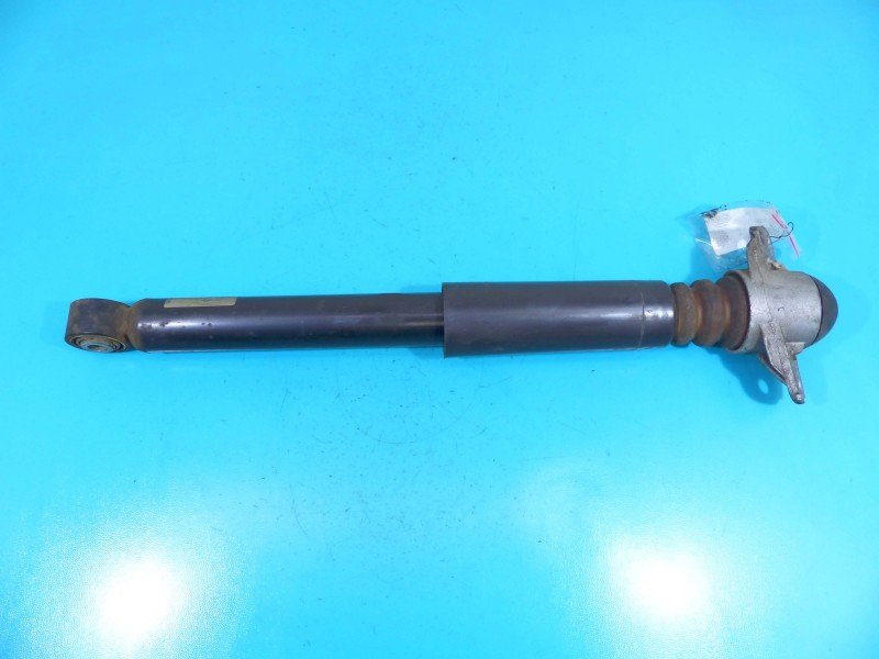 Amortyzator tył lewy Vw Passat CC sedan tylny