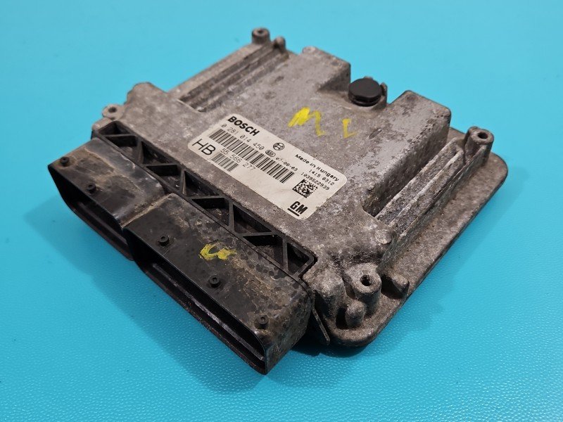 Komputer Sterownik silnika 55566277, 0281014450 Opel Vectra C 1.9 cdti Komputer Sterownik silnika 55566277, 0281014450 Opel Vectra C 1.9 cdti