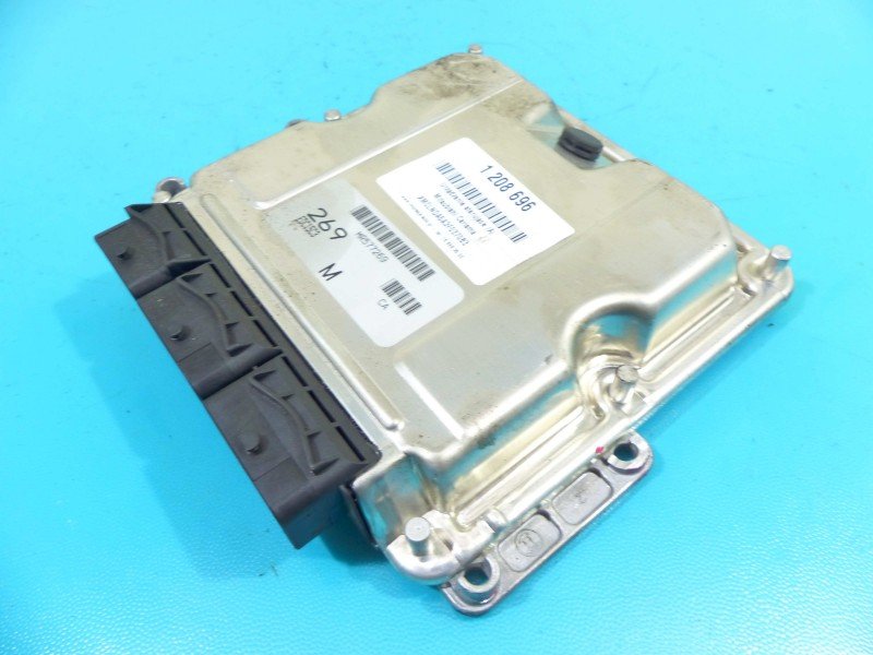 Komputer Sterownik silnika Mitsubishi Carisma 1.9 dci MR577269, 0281010439