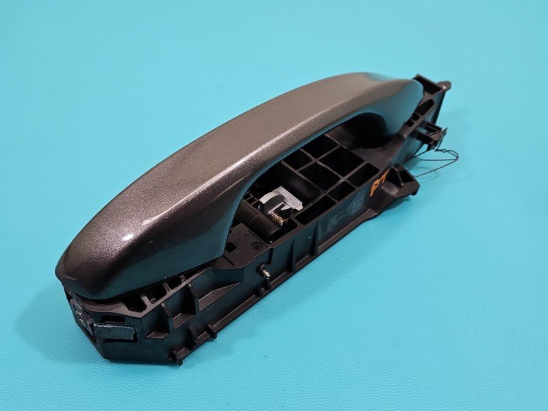 Klamka tył prawa zewnętrzna Opel Astra VI L 9849924580