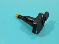 Czujnik poziomu oleju bmw F30 8608780 2.0d