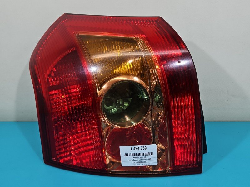 Lampa tył lewa Toyota Corolla E12 HB Lampa tył lewa Toyota Corolla E12 HB