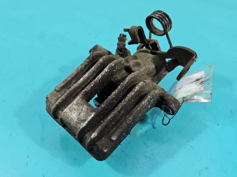 Zacisk tył lewy Audi A4 B6 2.0 FSI (AWA) sedan