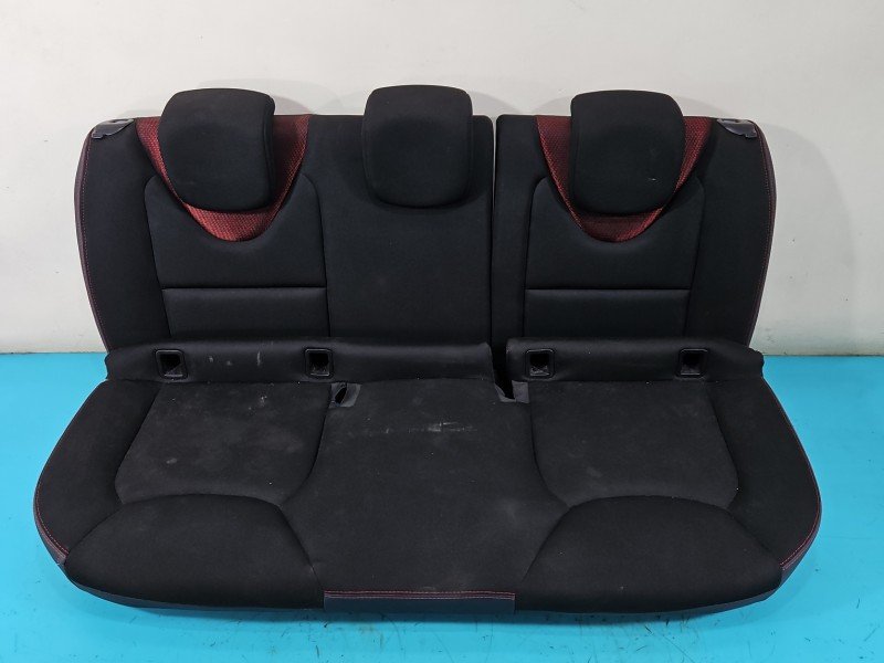 Kanapa tył fotel tylny Renault Clio IV 12-20