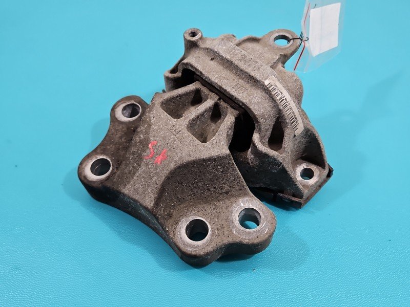 Łapa skrzyni biegów Opel Mokka A 673AYG000 1.6 cdti