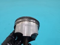 Tłok Suzuki Grand Vitara II 2.0 16V (J20A) 140KM