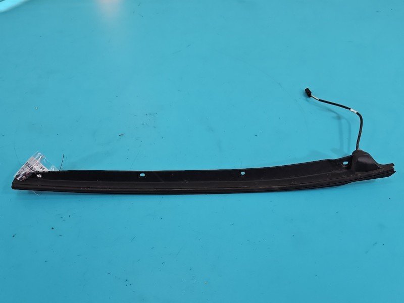 Czujnik otwierania klapy Jeep Grand Cherokee IV WK2 68165048