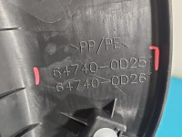 Tapicerka bagażnika lewa boczek Toyota Yaris III 64740-0D261, 64740-0D251
