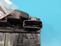 Zamek przód prawy Nissan Qashqai I J10 06-13 EUROPA Nissan, 3pin. Brak nr