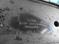 Wahacz przód lewy Volvo XC60 I 08- przedni