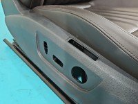Fotel prawy przód pasażera EUROPA Skoda Superb III