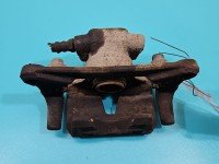 Zacisk tył prawy Mitsubishi Outlander II 2.0 DI-D (BSY) HB Zacisk tył prawy Mitsubishi Outlander II 2.0 DI-D (BSY) HB