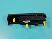 Przełącznik Producent części: KIA, świateł ESP asystenta pasa Kia Ceed III 18-21 93700-J7430