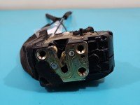 Zamek tył lewy Infiniti FX I HB 5D 2pin. Brak nr.