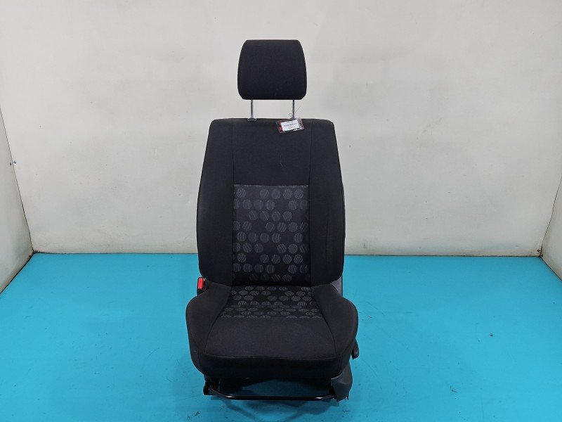 Fotel lewy przód kierowcy Suzuki Splash EU Fotel lewy przód kierowcy Suzuki Splash EU