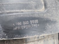 Nadkole przód lewe Mercedes GL II X166 A1668802605