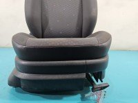 Fotel prawy przód pasażera Vw Polo IV 9N