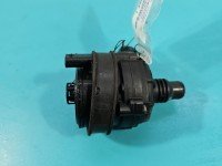 Pompka obiegu wody pompa BMW G20 2.0 T (B48b20a) 8651287