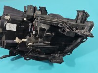 Reflektor prawy lampa przód Toyota Auris I EUROPA
