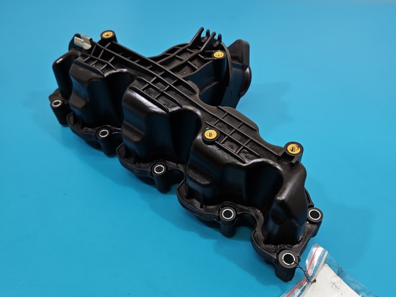 Kolektor ssący Skoda Fabia II A1712119-7MR 1.6 tdi CAYA